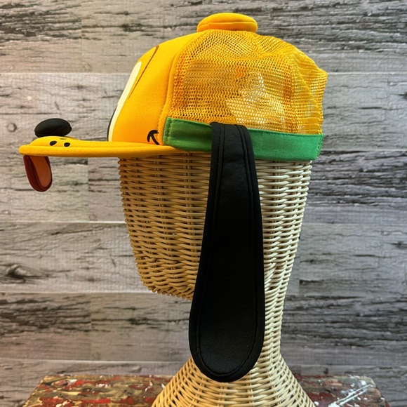 Disney Parks Unisex Pluto Foam Front Mesh Snapback Baseball Cap Hat - Picture 8 of 13